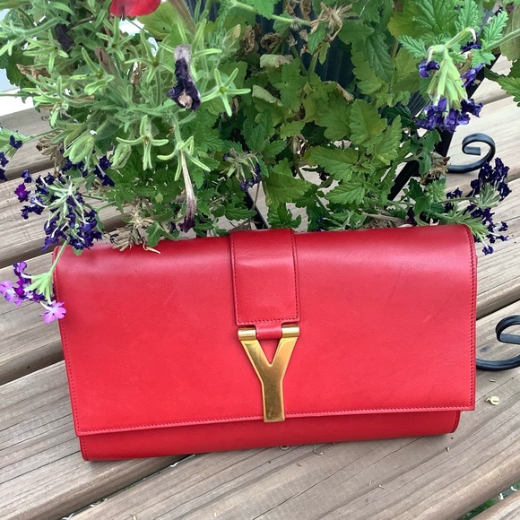 YVES SAINT LAURENT GO OUT CLUTCH🌹🌹🌹 - Picture 2 of 16